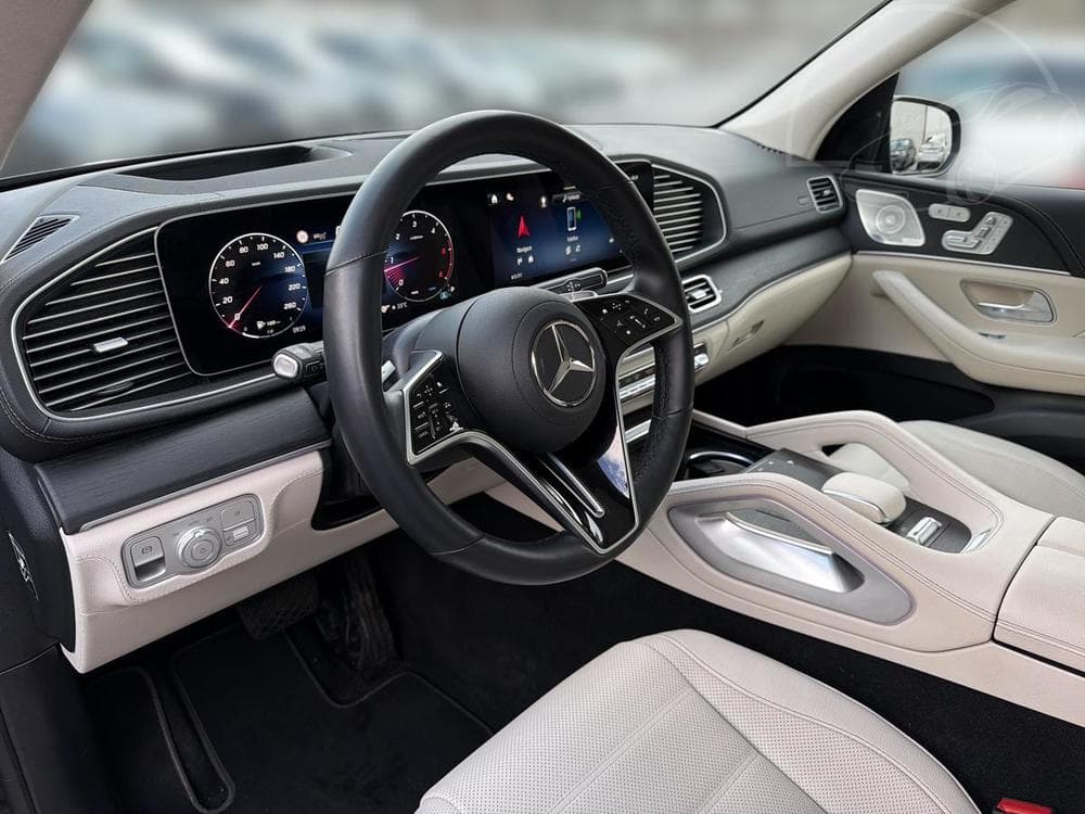 2025 Mercedes-Benz GLE - 25