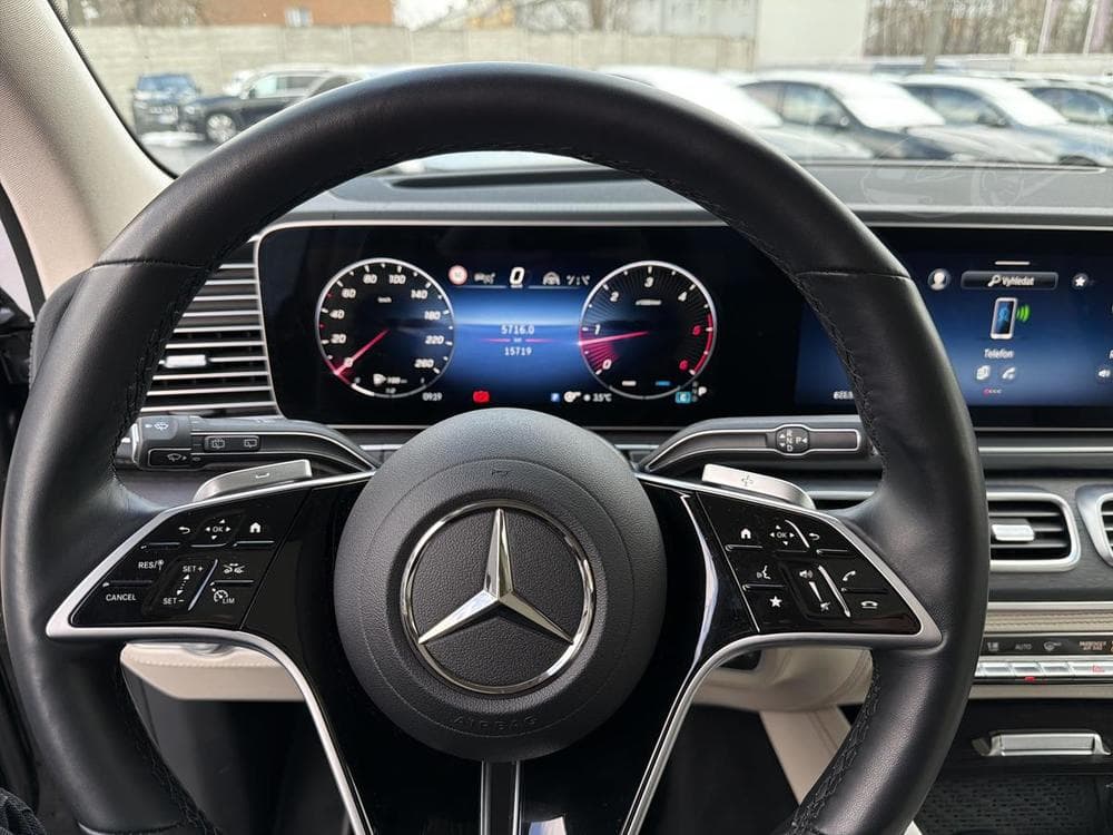 2025 Mercedes-Benz GLE - 28