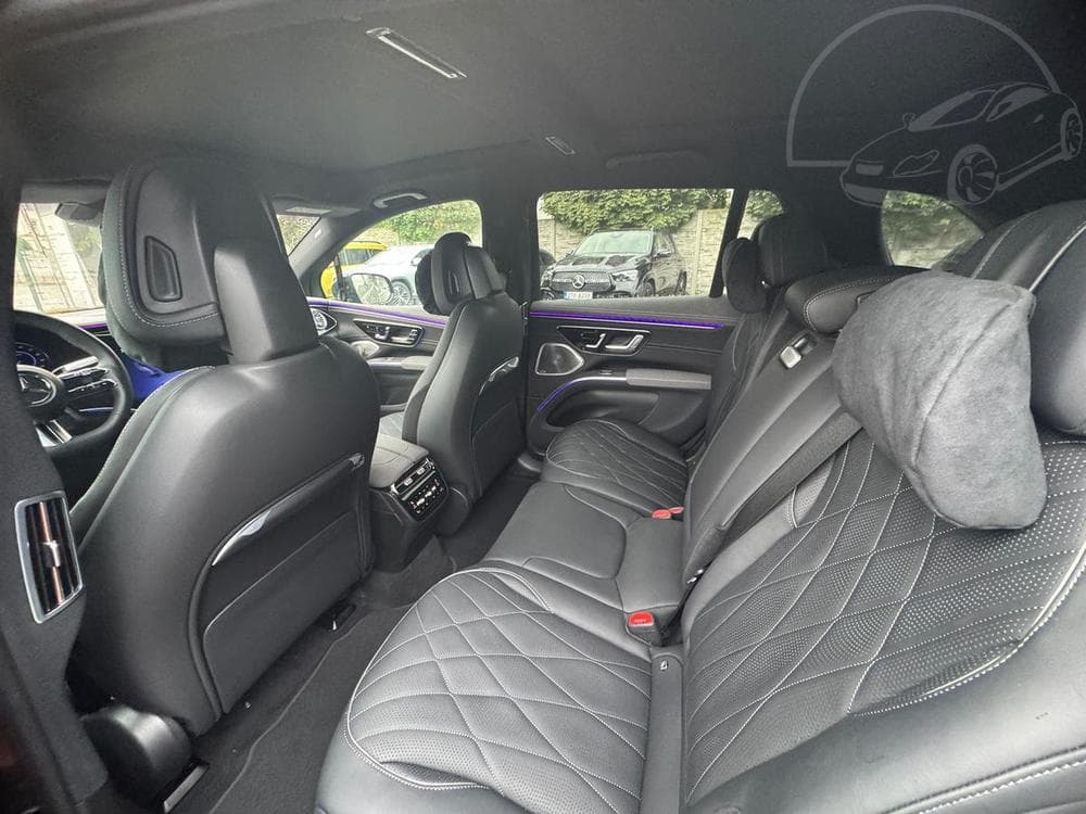 2025 Mercedes-Benz Eqs - 12