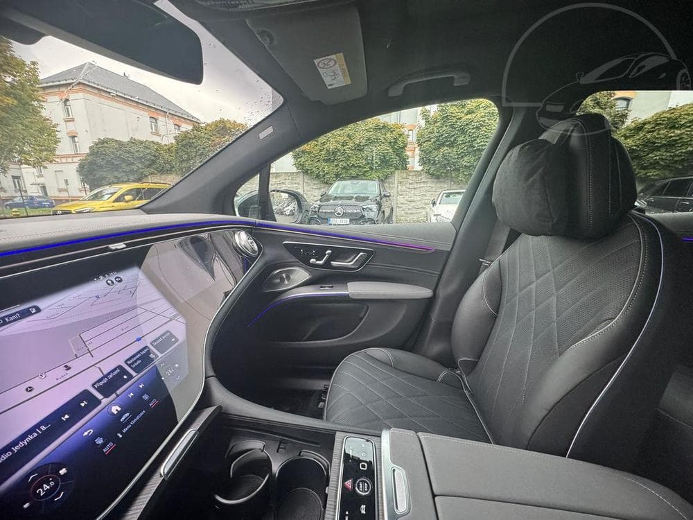 2025 Mercedes-Benz Eqs - 18