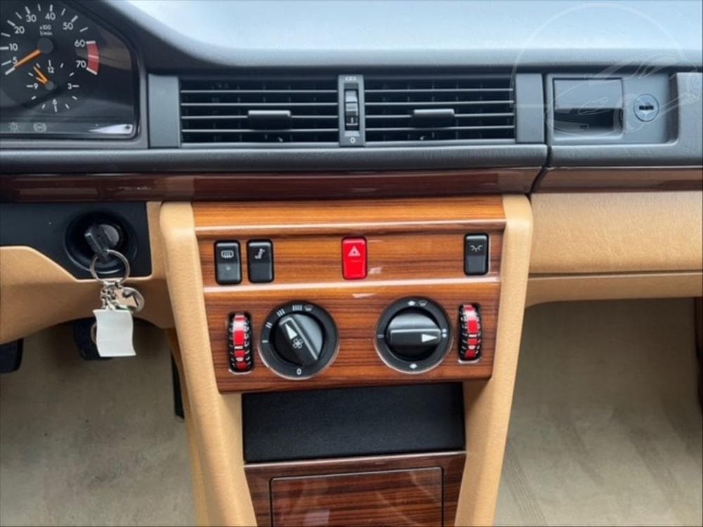 1990 Mercedes-Benz Ostatní - 10