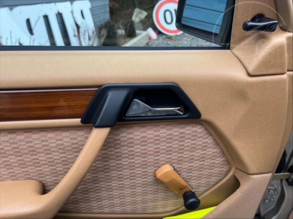 1990 Mercedes-Benz Ostatní - 11