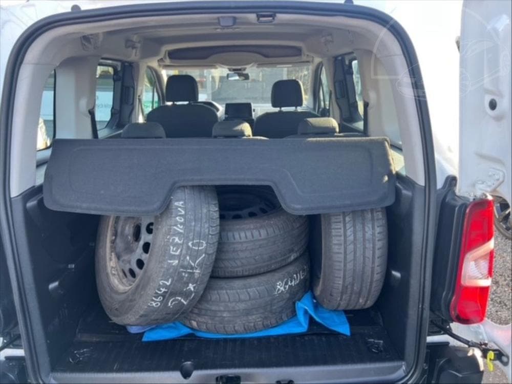 2020 Peugeot Rifter - 6