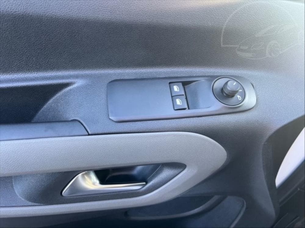 2020 Peugeot Rifter - 11