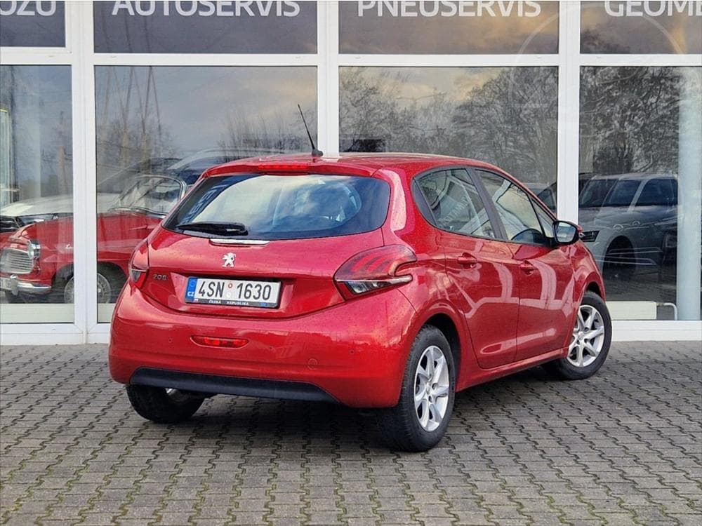 2019 Peugeot 208 - 5