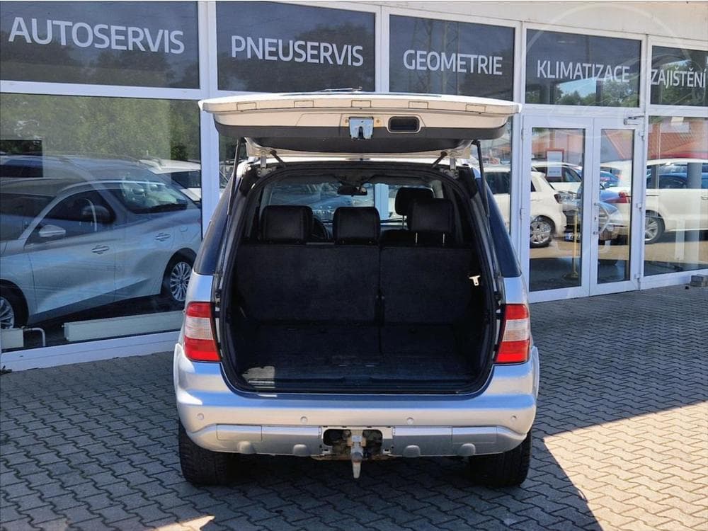 2004 Mercedes-Benz M-CLASS - 9
