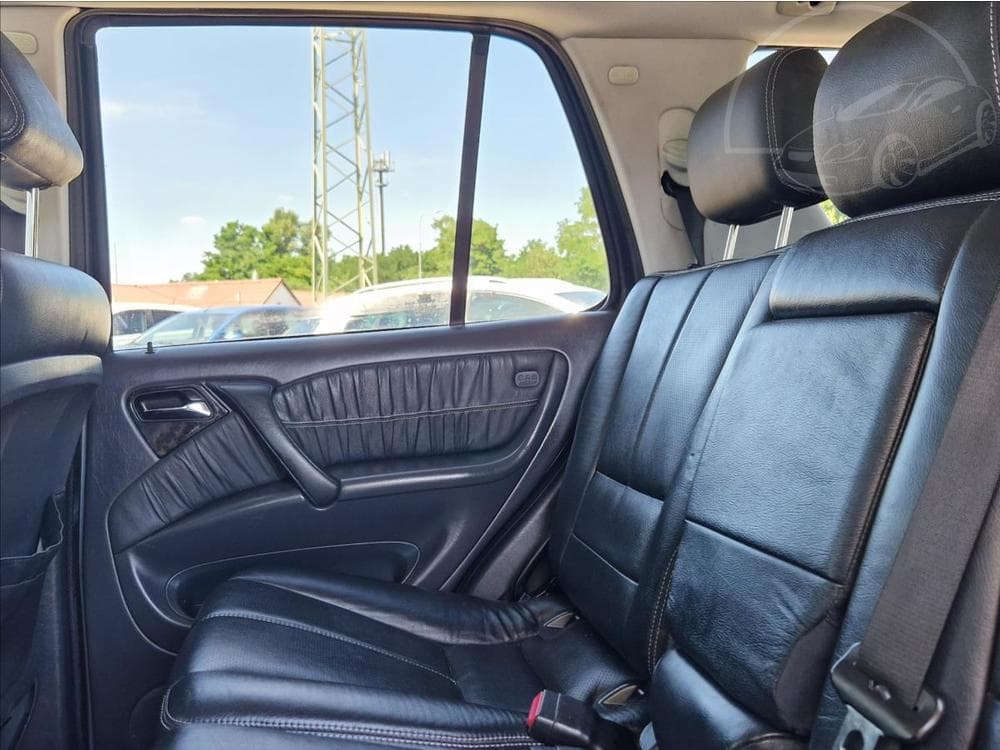 2004 Mercedes-Benz M-CLASS - 13