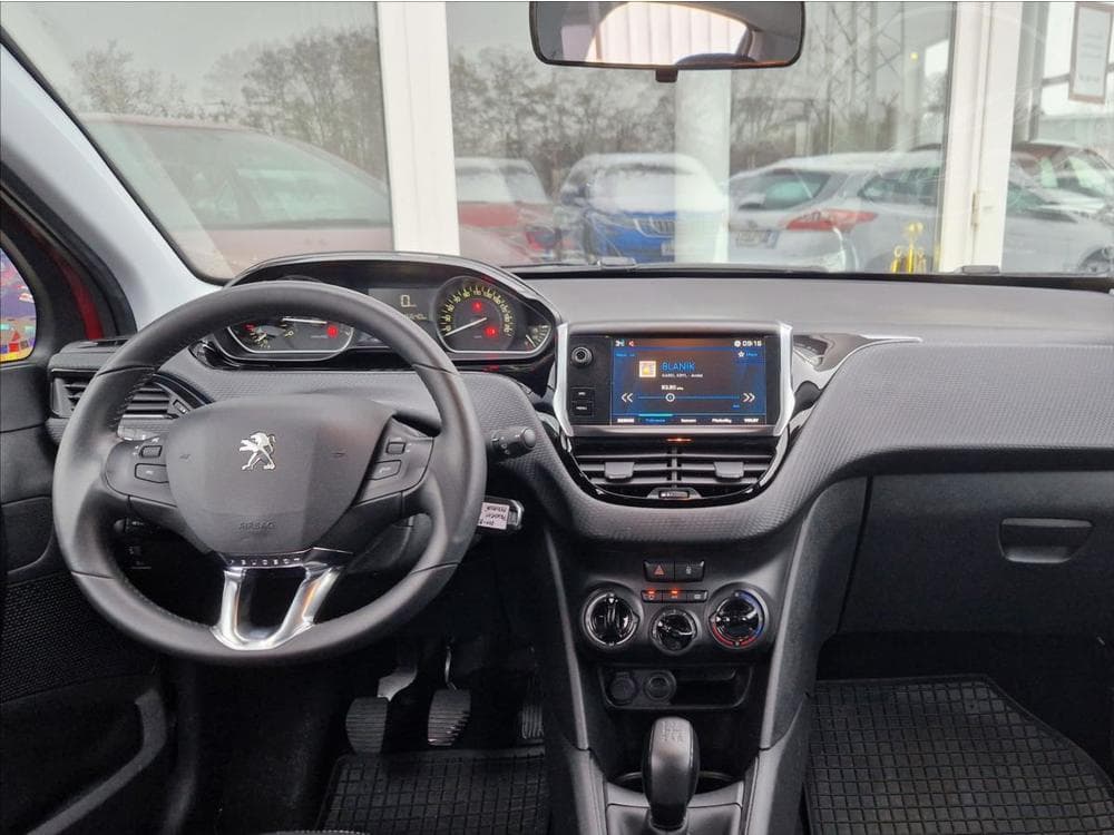 2019 Peugeot 208 - 17