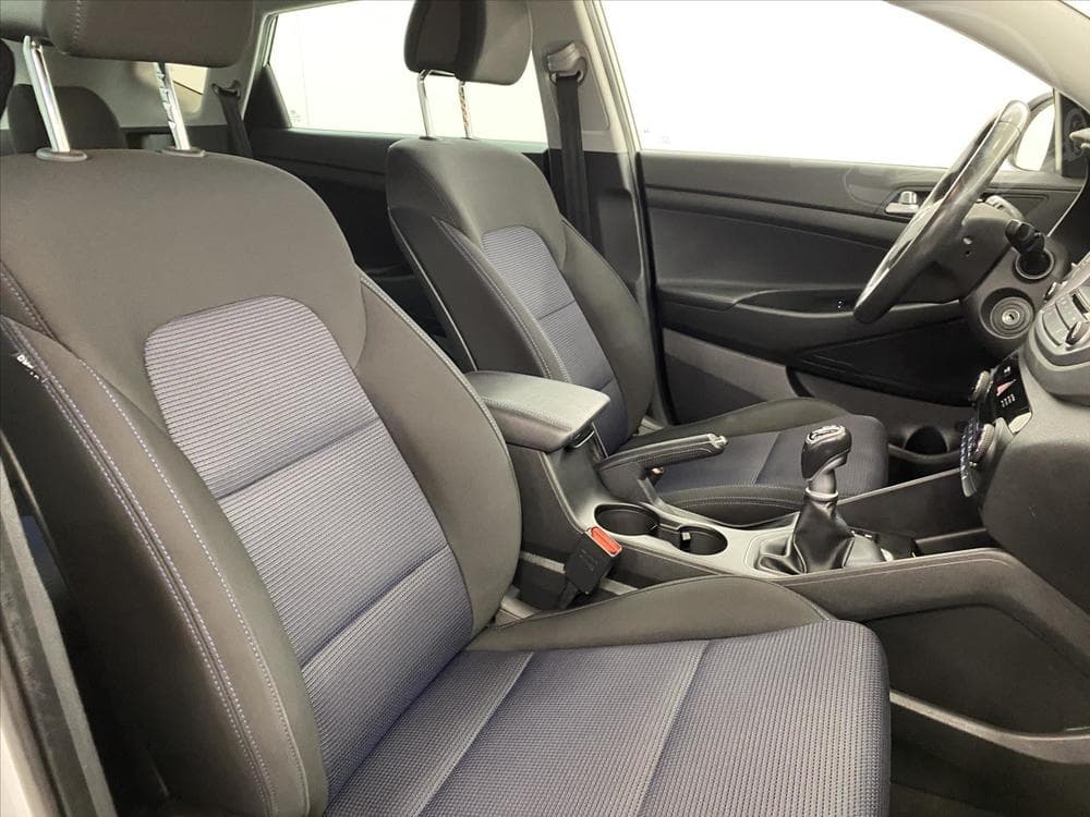 2017 Hyundai Tucson - 8