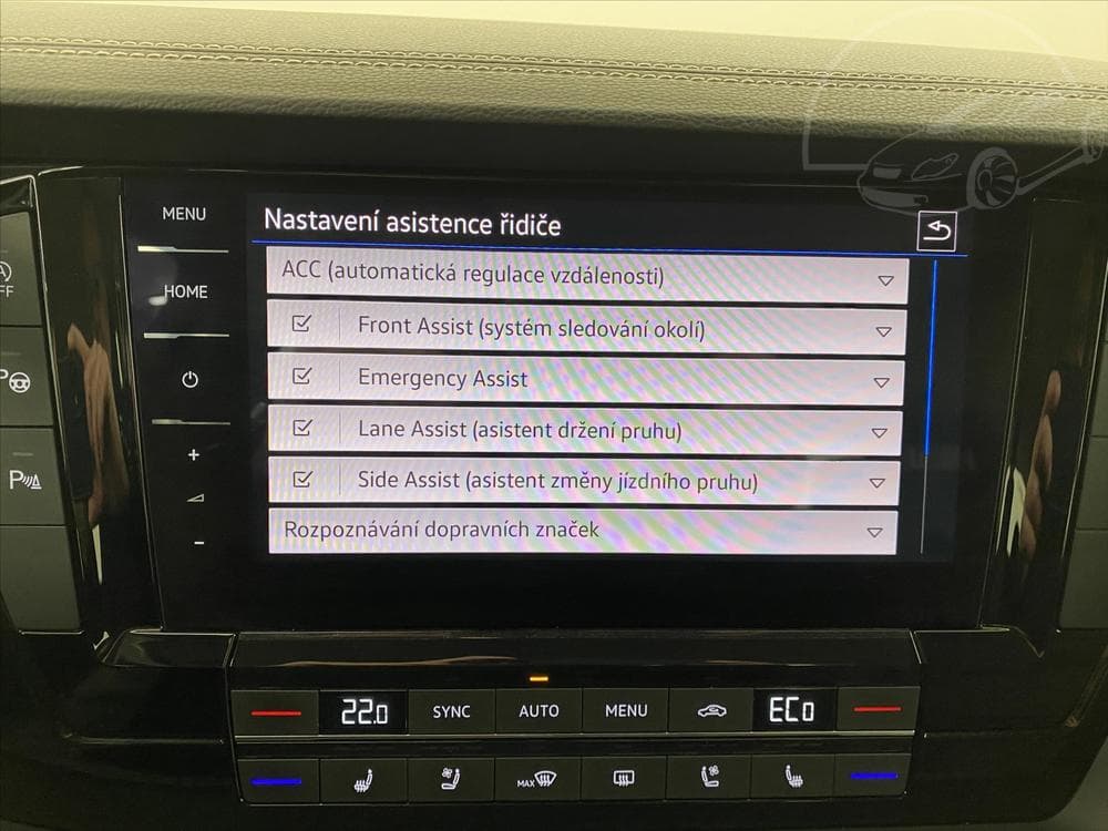 2020 Volkswagen Touareg - 17