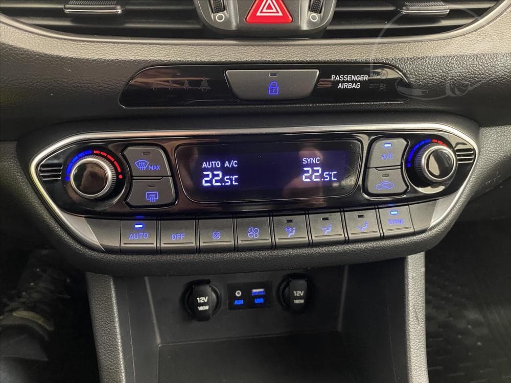 2018 Hyundai i30 - 18