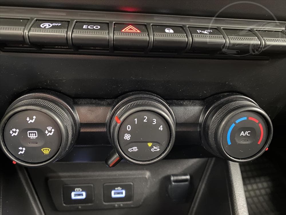 2023 Dacia Duster - 18