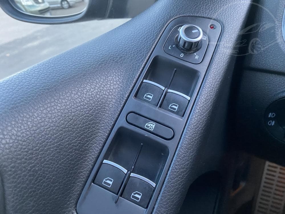 2014 Volkswagen TIGUAN - 14