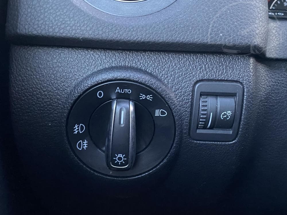 2014 Volkswagen TIGUAN - 17