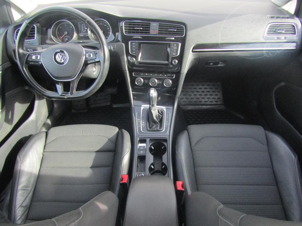 2015 Volkswagen GOLF - 8
