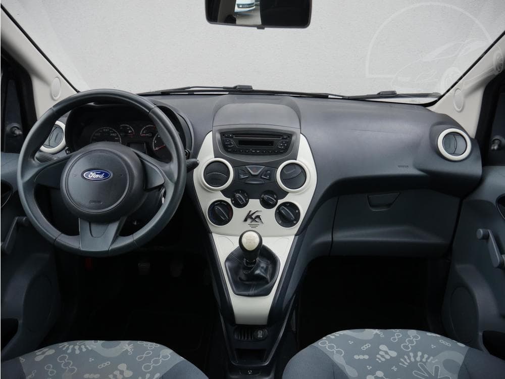 2012 Ford KA - 8