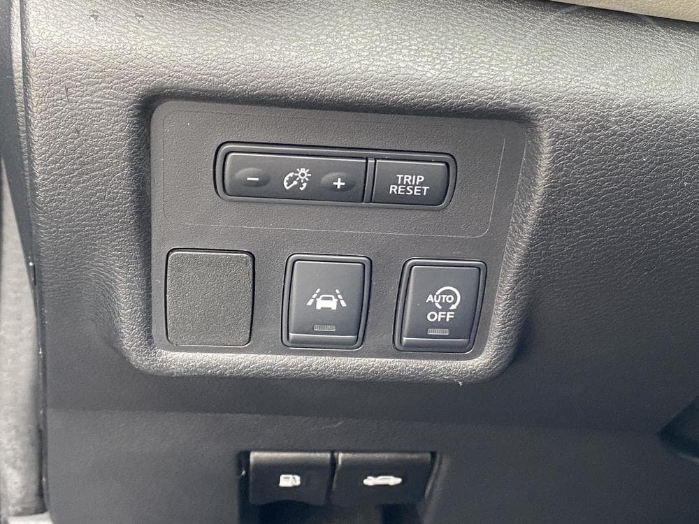 2018 Nissan Micra - 12