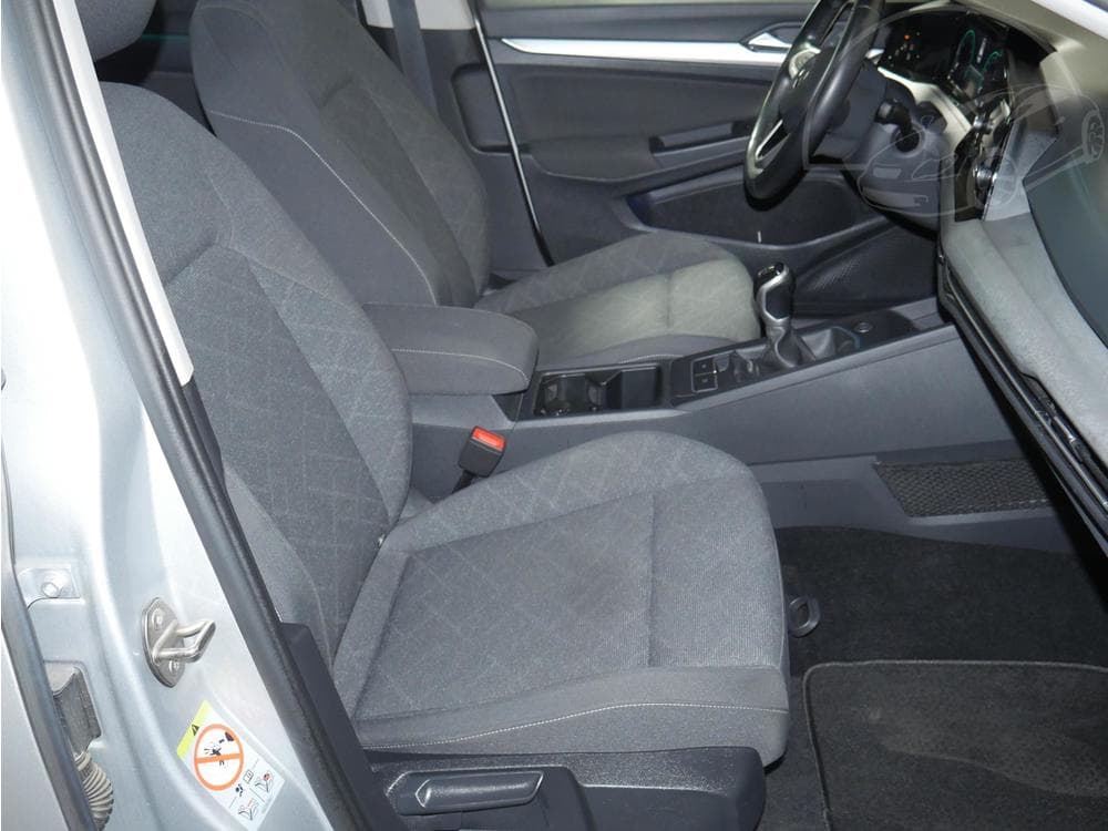 2021 Volkswagen GOLF - 23
