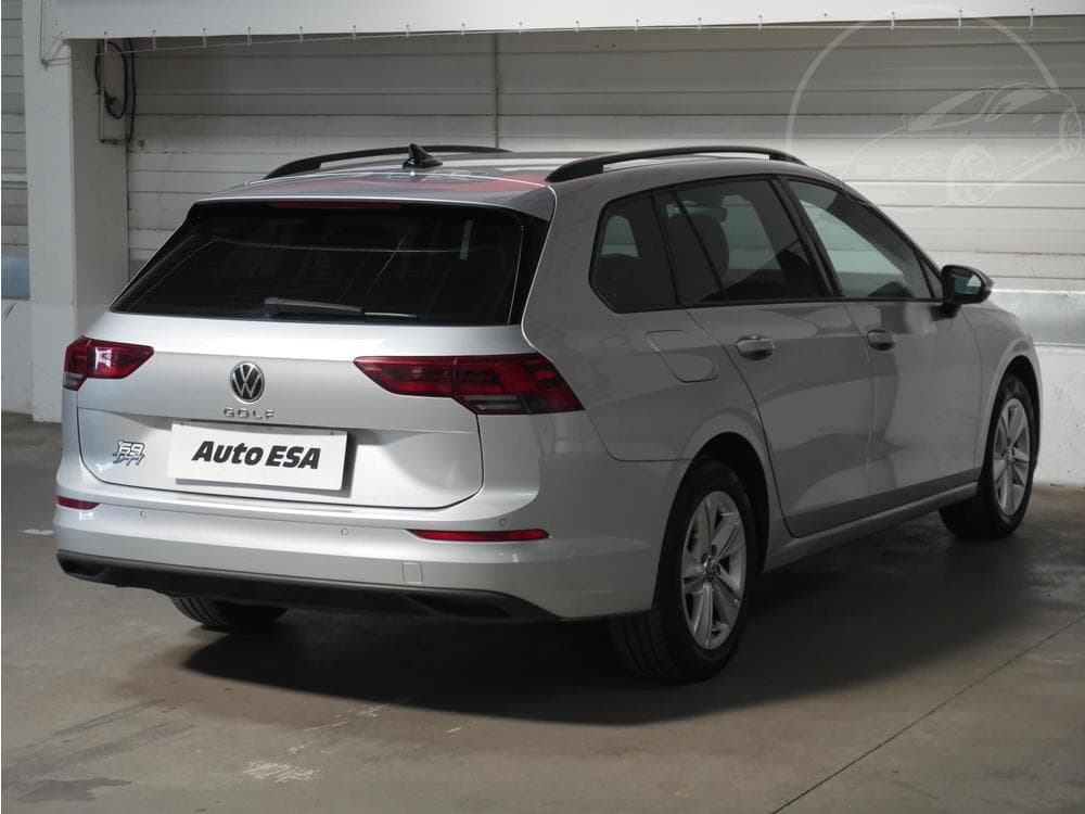 2021 Volkswagen GOLF - 11
