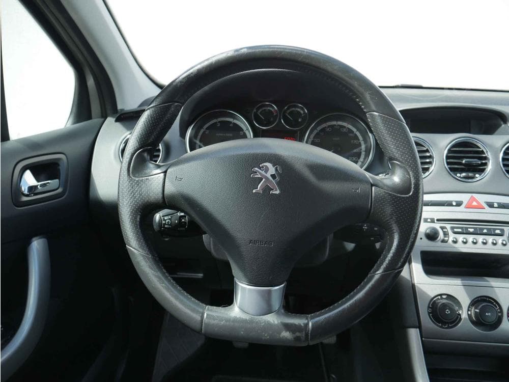 2013 Peugeot 308 - 15
