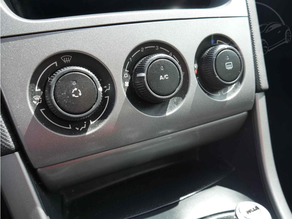 2013 Peugeot 308 - 16