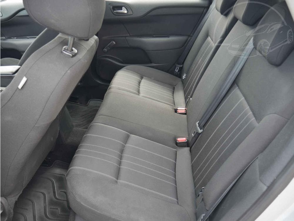 2012 Citroen C4 - 10