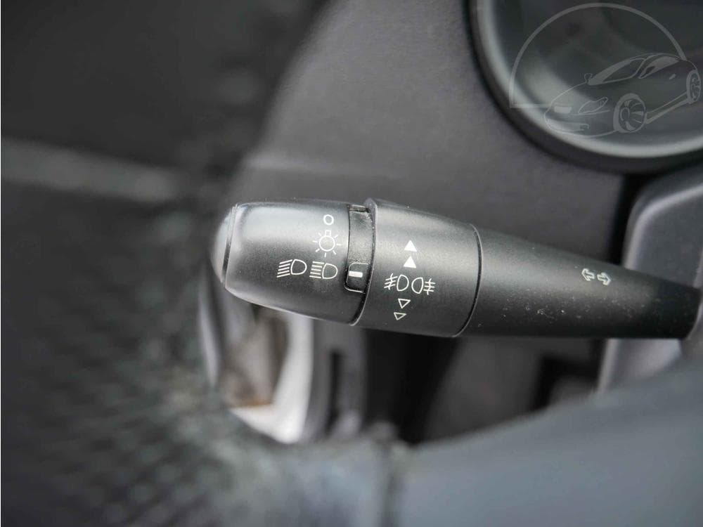 2012 Citroen C4 - 13
