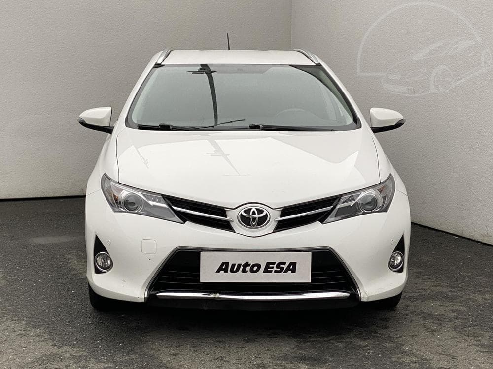 2014 Toyota AURIS - 2