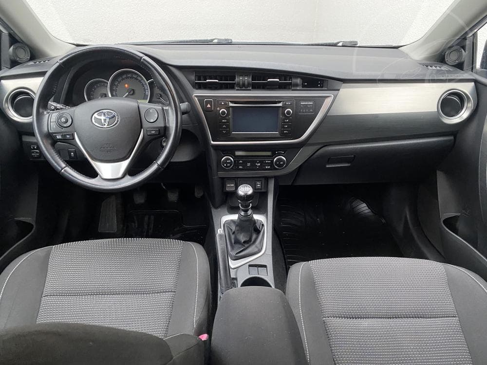 2014 Toyota AURIS - 8