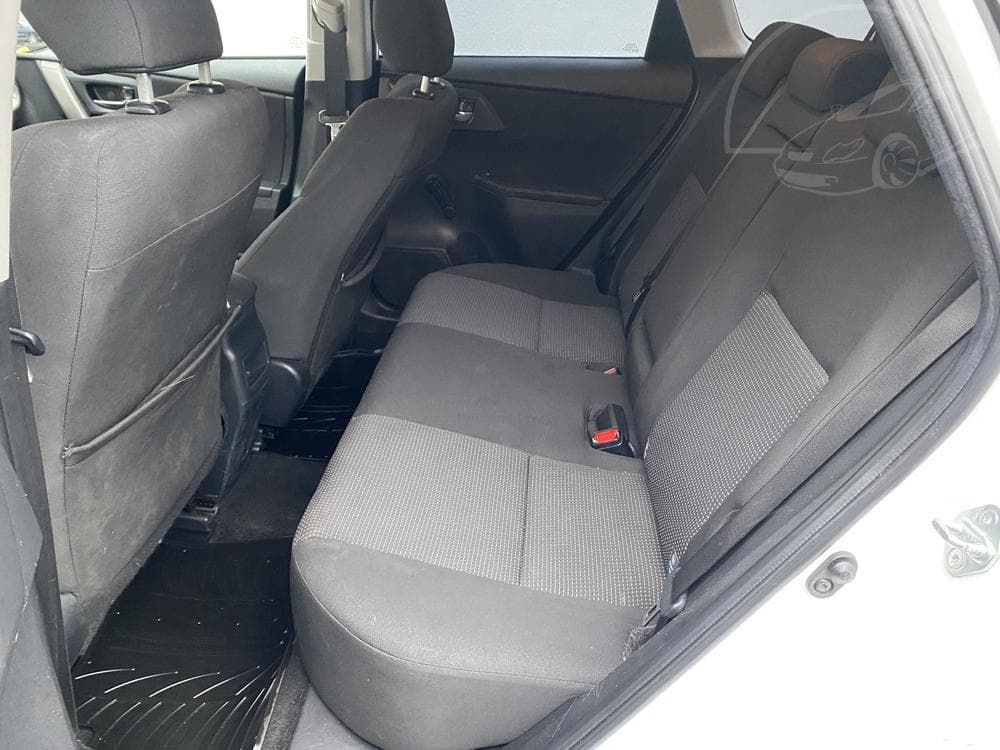 2014 Toyota AURIS - 9