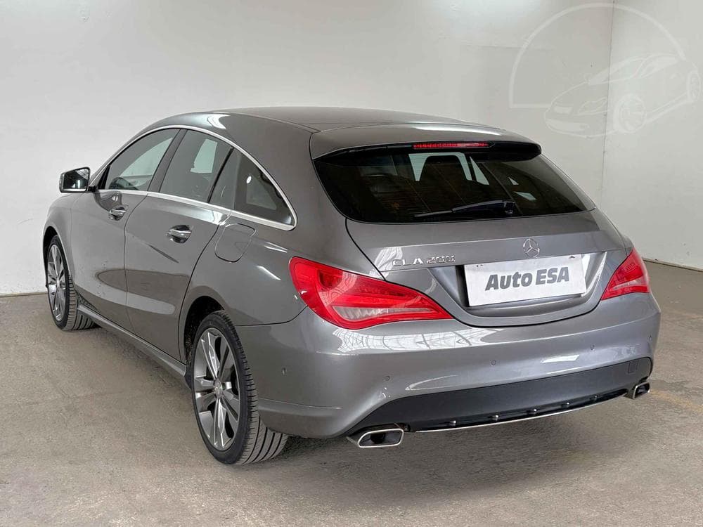 2015 Mercedes-Benz CLA - 6