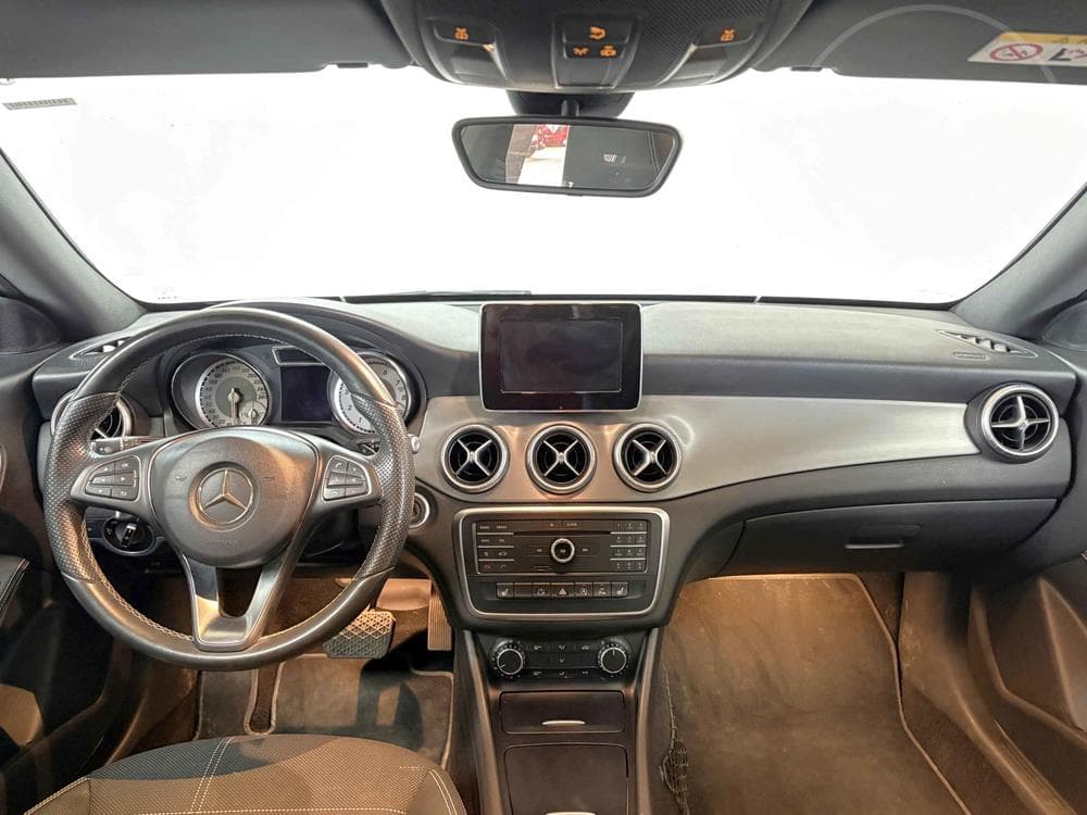 2015 Mercedes-Benz CLA - 8