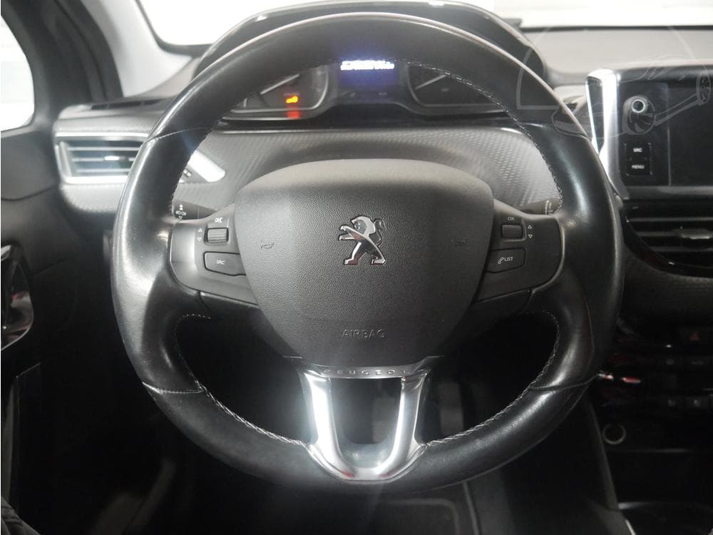 2019 Peugeot 208 - 15