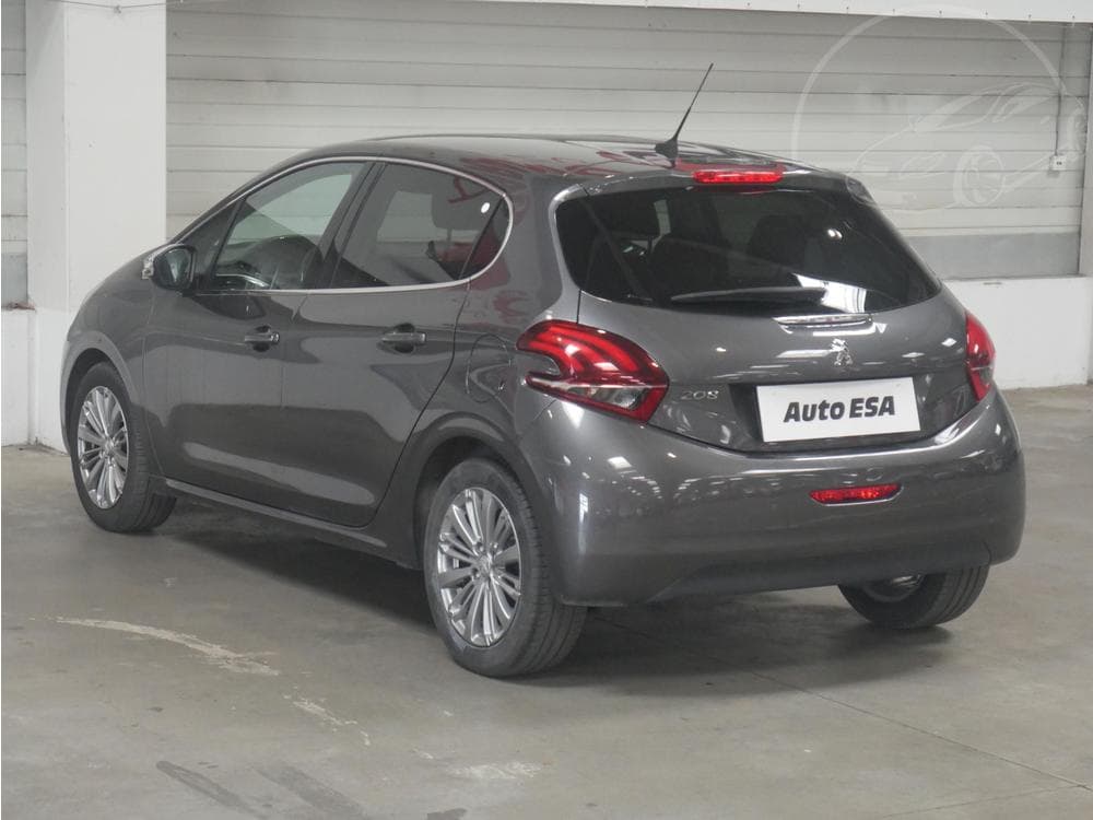 2019 Peugeot 208 - 6