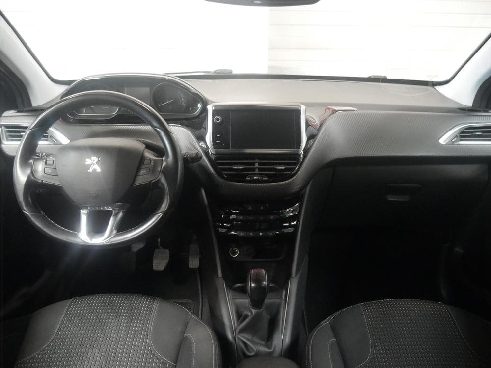 2019 Peugeot 208 - 8