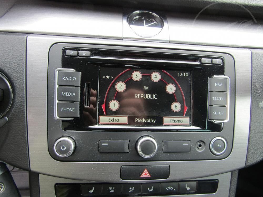 2014 Volkswagen PASSAT - 21
