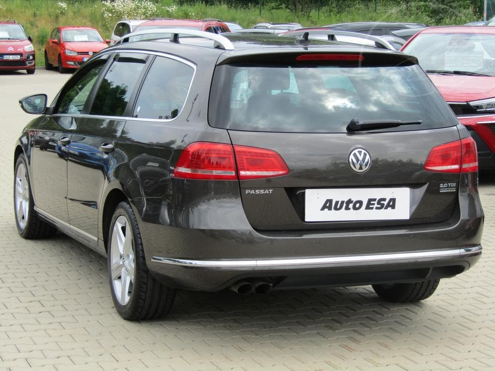 2014 Volkswagen PASSAT - 7