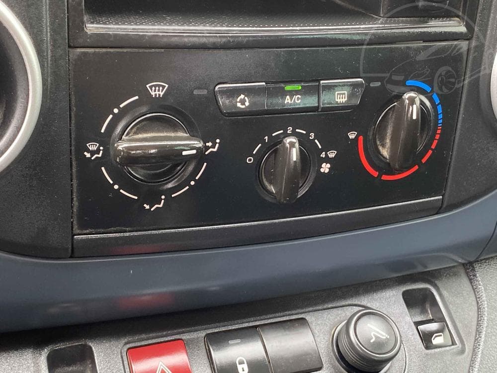 2011 Peugeot PARTNER - 13