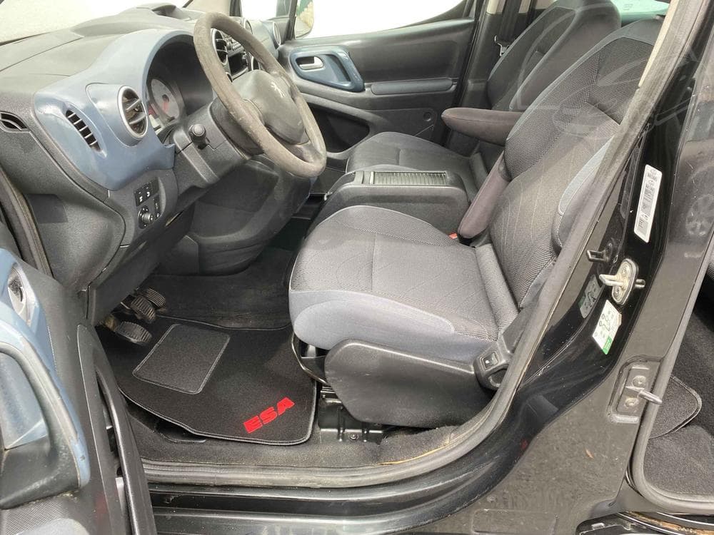 2011 Peugeot PARTNER - 9