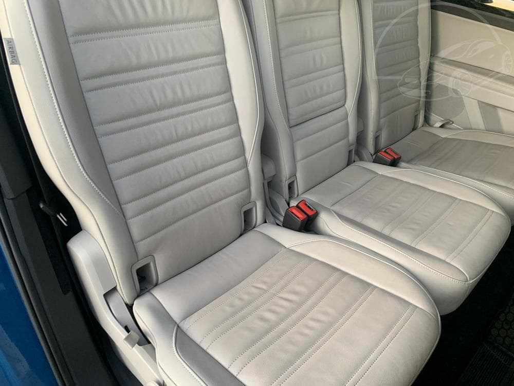 2017 Volkswagen Touran - 11