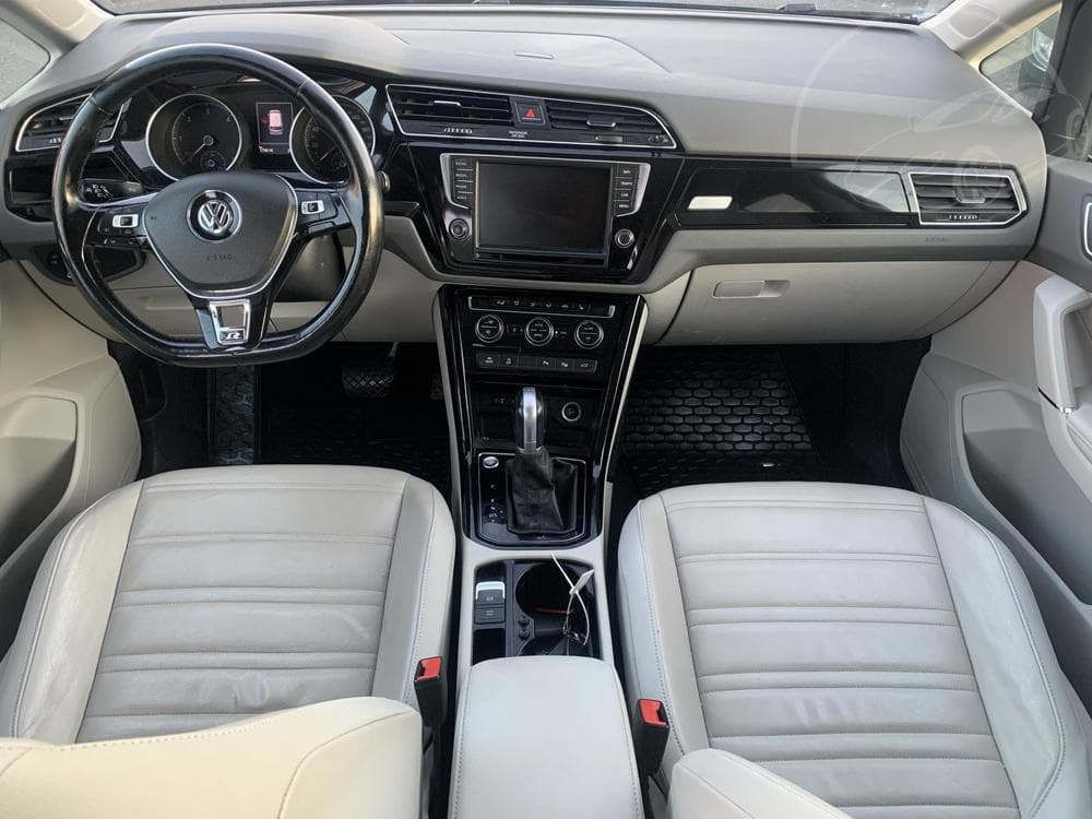 2017 Volkswagen Touran - 8