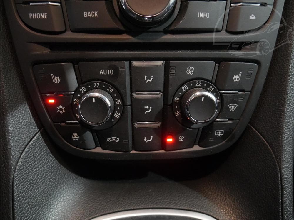 2016 Opel MERIVA - 15