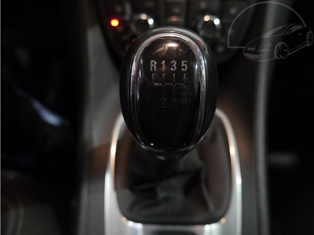 2016 Opel MERIVA - 16