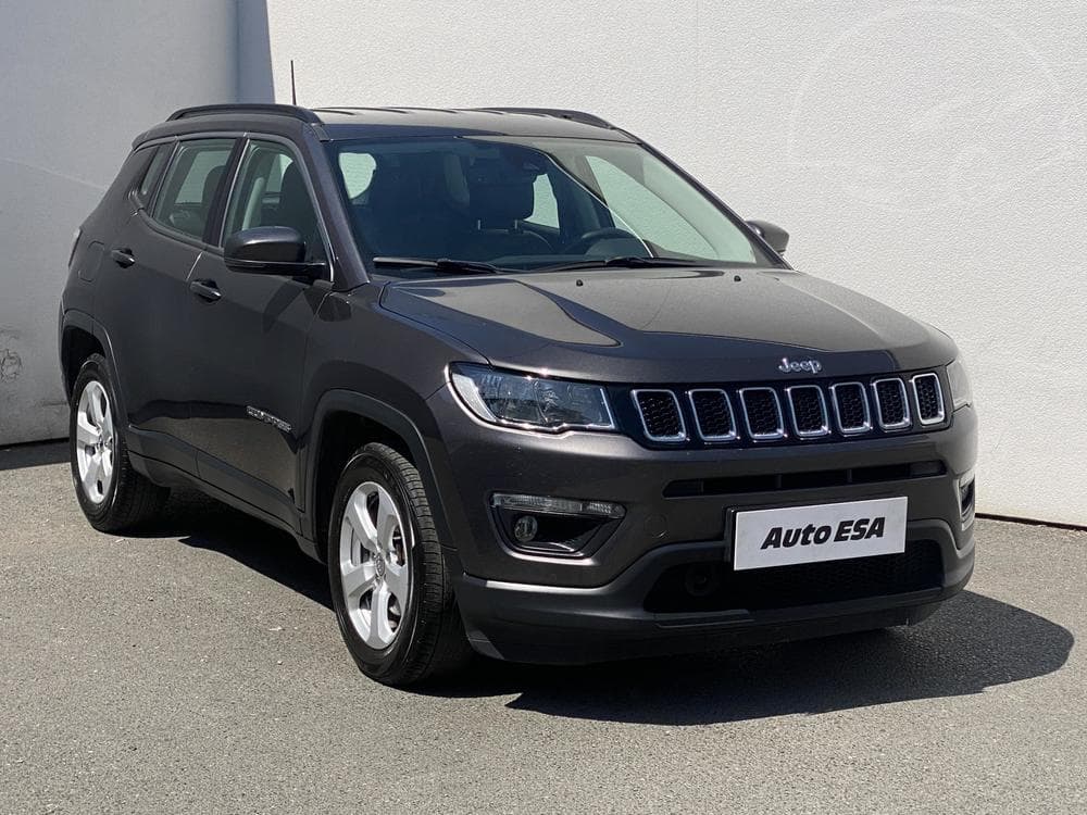 2019 Jeep COMPASS