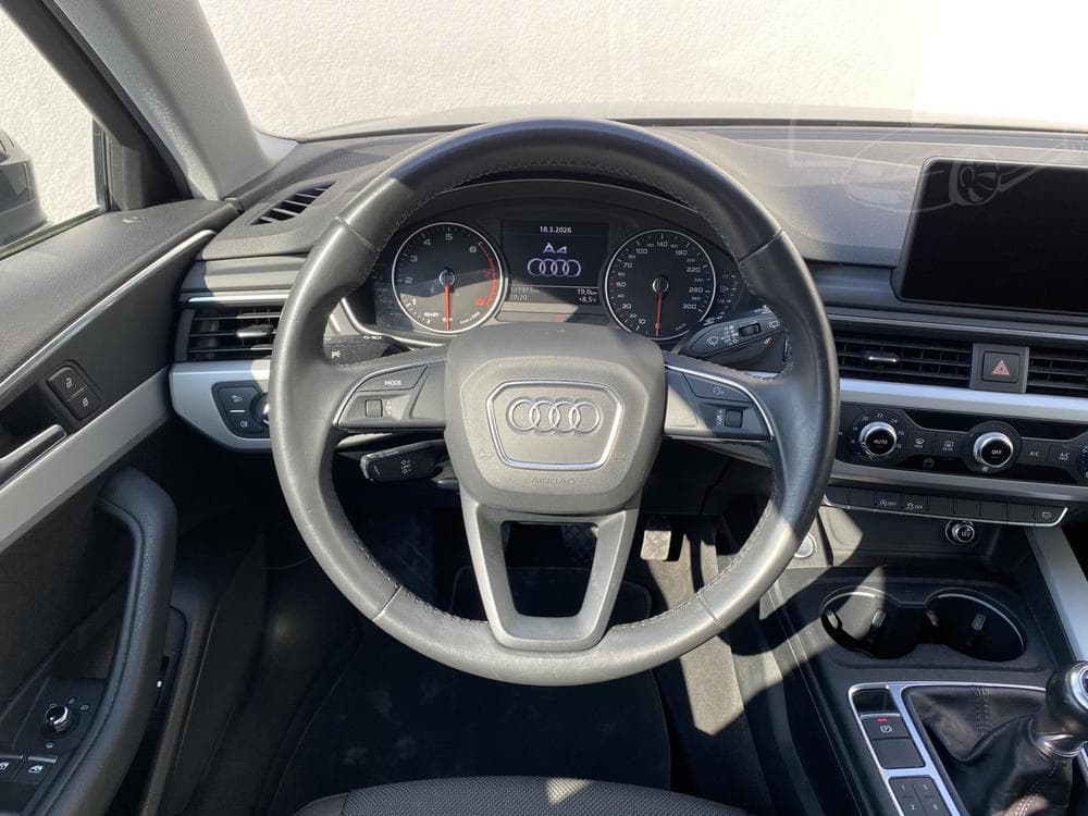 2018 Audi A4 - 11