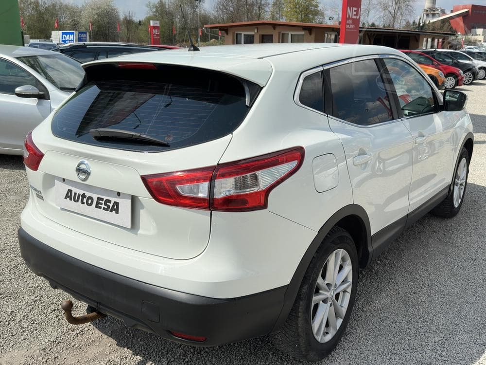 2015 Nissan QASHQAI - 10