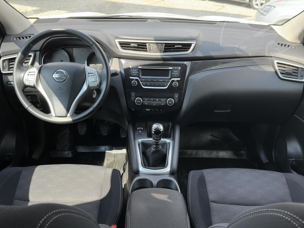 2015 Nissan QASHQAI - 22