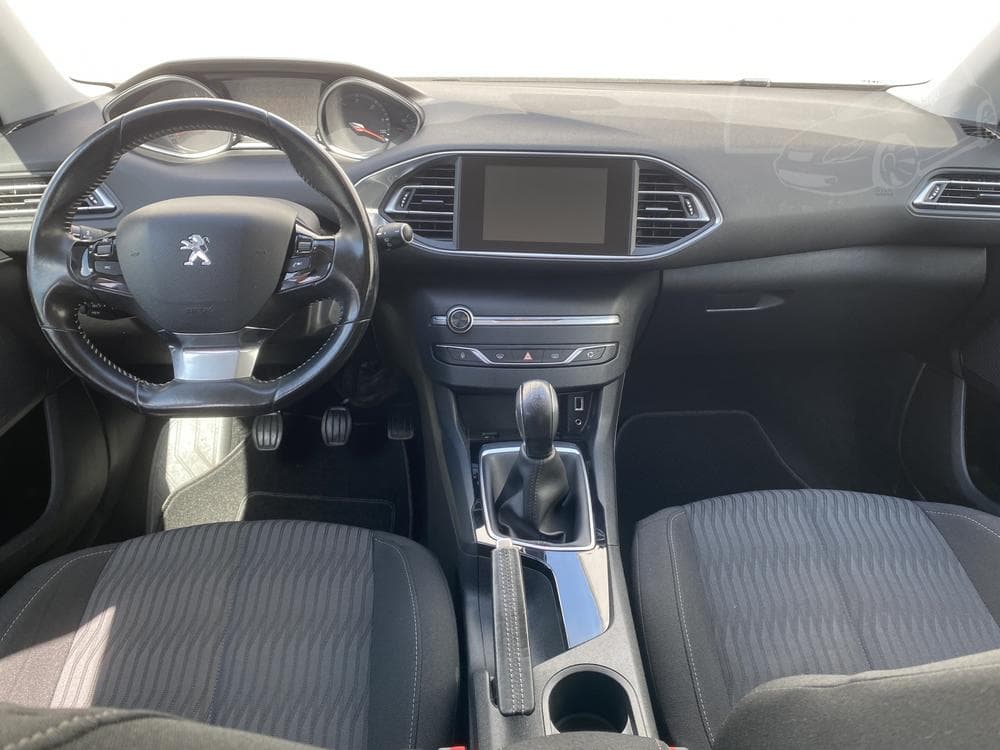2016 Peugeot 308 - 8