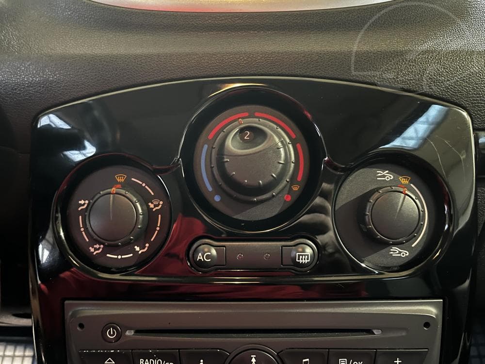 2010 Renault CLIO - 14