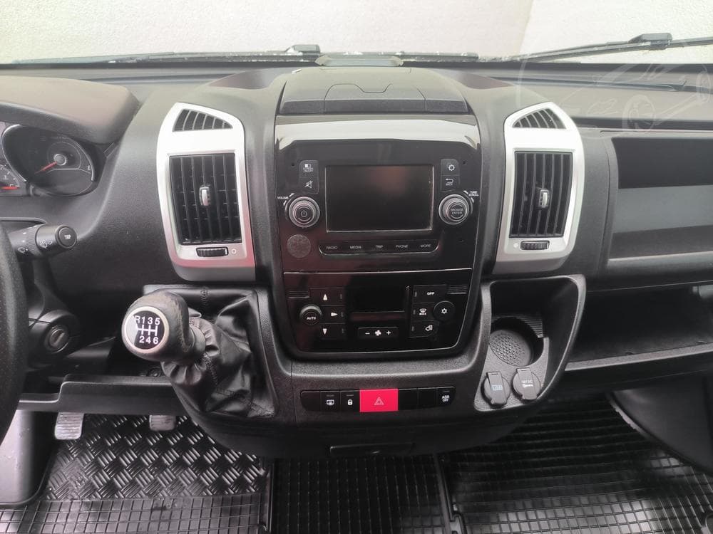 2022 Citroen Jumper - 13